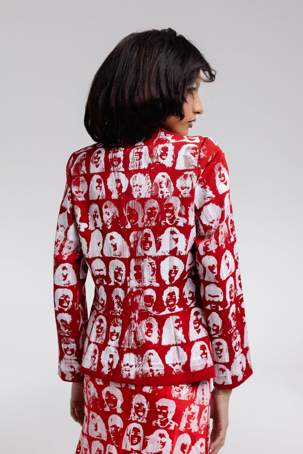 Blazer Vermelho Screen