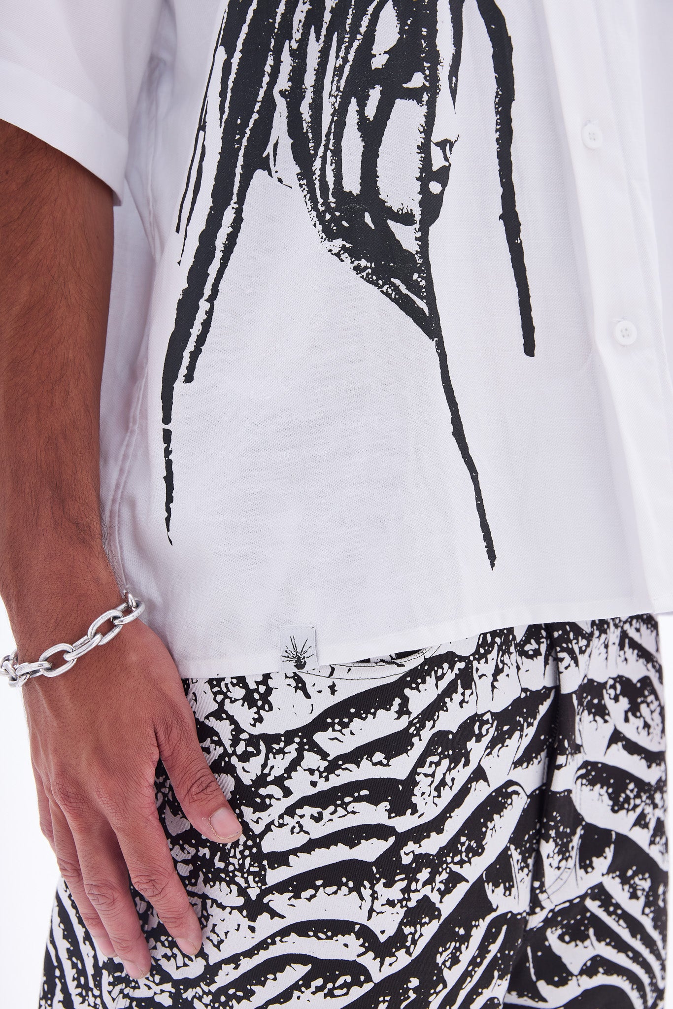 Camisa Social Manga Curta Retratos