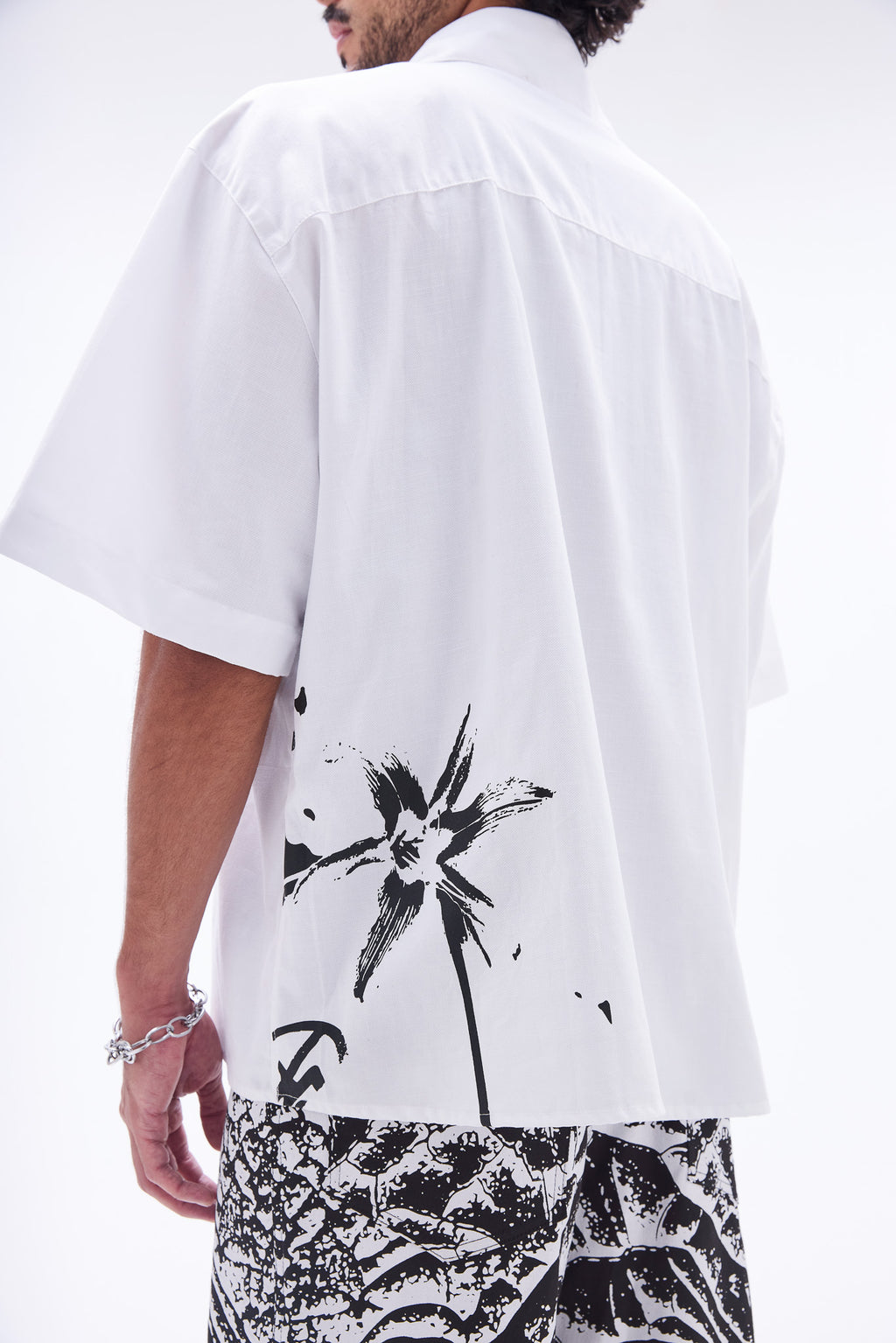 Camisa Social Manga Curta Retratos