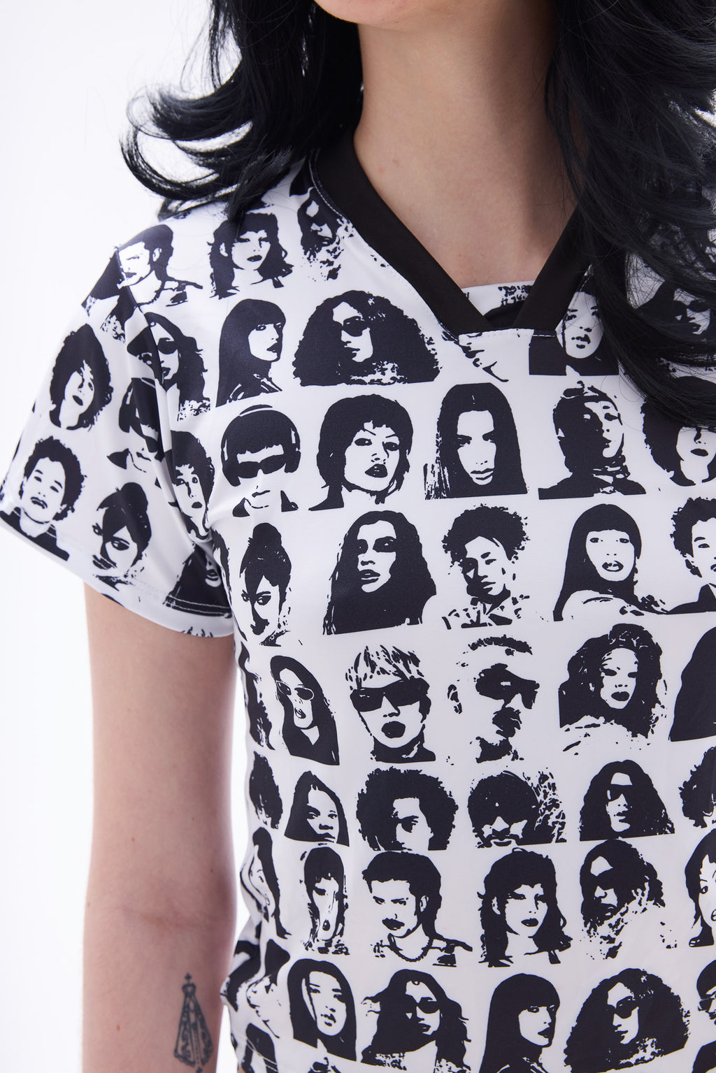 Baby Tee Conjunto Mugshot